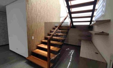 Renta de Casa Amplia de 3 dormitorios, Sector Tumbaco, Quito, Ecuador