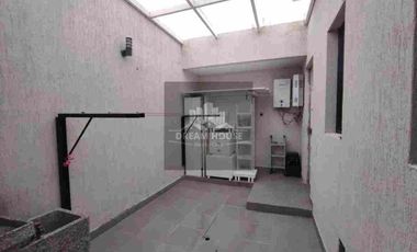 Renta de Casa Amplia de 3 dormitorios, Sector Tumbaco, Quito, Ecuador