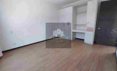 Renta de Casa Amplia de 3 dormitorios, Sector Tumbaco, Quito, Ecuador