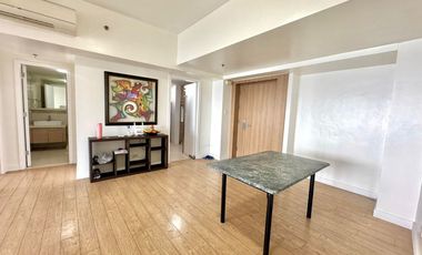2 Bedroom Unit One Shangrila Place Condo for rent Mandaluyong