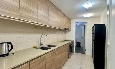 2 Bedroom Unit One Shangrila Place Condo for rent Mandaluyong