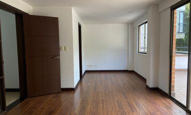 Casa en arriendo en Aves María, Sabaneta