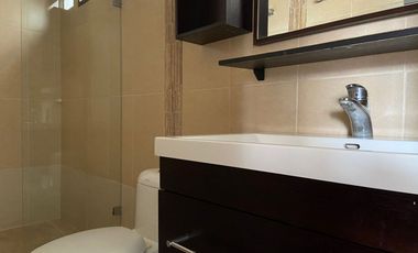 Casa en arriendo en Aves María, Sabaneta