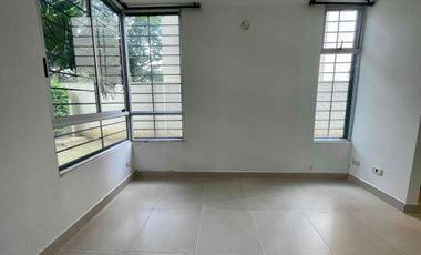 ALQUILER DE APARTAMENTO EN BOCHALEMA