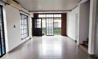 DIJUAL RUMAH ADA SWIMMING POOL DI CIPETE, CILANDAK JAKARTA SELATAN