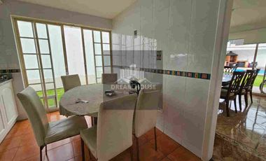 Renta de Casa, 4 dormitorios, Sector Colegio Menor, Cumbayá, Ecuador