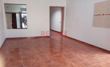 Alquilo Mini Departamento Habitación En Urb San Salvador - 1Er Piso - 40M2 - S/900