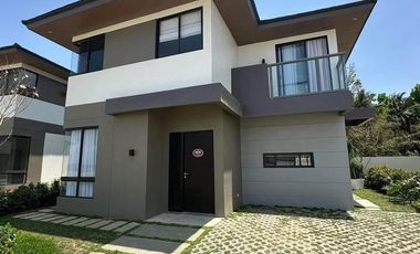 PRE-SELLING HOUSE & LOT IN NUVALI
