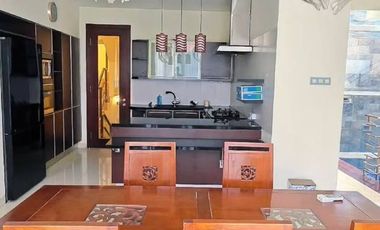 Rumah Villa Bukit Regency