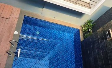 Rumah Villa Bukit Regency