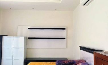 Rumah Villa Bukit Regency