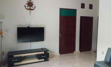 Disewakan Rumah Full Furnish lokasi tengah kota