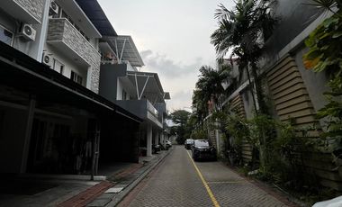 Rumah Pik Longbeach, Furnished rapi bagus, murah