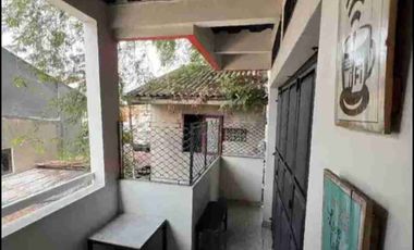JUAL RUMAH  BLOK A KEBAYORAN BARU JAKARTA SELATAN