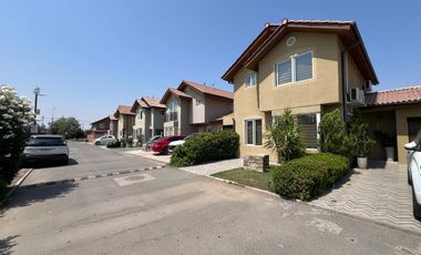 VENDO casa en Av. la Siembra 4831, Lampa, Lampa