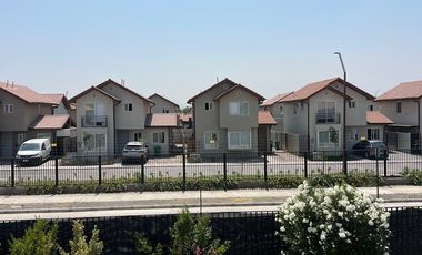 VENDO casa en Av. la Siembra 4831, Lampa, Lampa