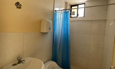 En venta | Departamento amplio en Manta – Cerca de la Universidad