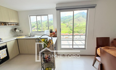 CASA EN VENTA - LA FLORIDA (VILLAMARÍA)