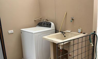 [Venta o Renta] Amplia casa de 3 dorm. + oficina en zona exclusiva de Manta