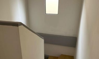 [Venta o Renta] Amplia casa de 3 dorm. + oficina en zona exclusiva de Manta