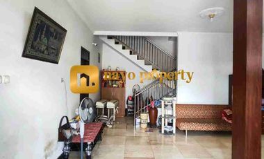 Rumah Bagus Tanah Luas Dalam Komplek Strategis Dekat Sunmarecon dan Stasiun di Bekasi Kota