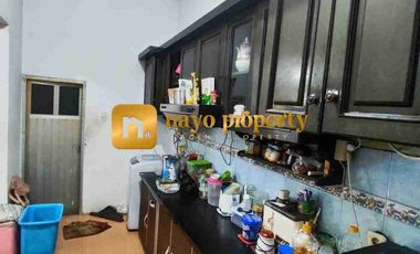 Rumah Bagus Tanah Luas Dalam Komplek Strategis Dekat Sunmarecon dan Stasiun di Bekasi Kota