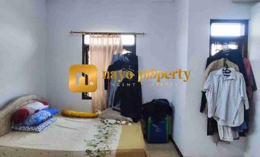 Rumah Bagus Tanah Luas Dalam Komplek Strategis Dekat Sunmarecon dan Stasiun di Bekasi Kota