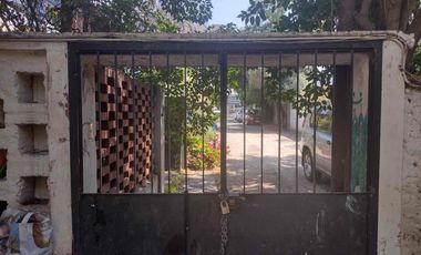 Venta Casa 4D 2B con Estacionamiento.Oportunidad de Inversión