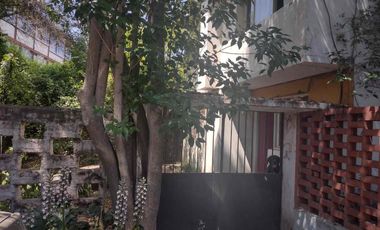 Venta Casa 4D 2B con Estacionamiento.Oportunidad de Inversión