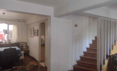 Venta Casa 4D 2B con Estacionamiento.Oportunidad de Inversión