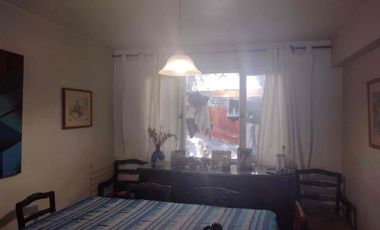 Venta Casa 4D 2B con Estacionamiento.Oportunidad de Inversión