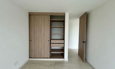 Majestuoso apartamento en Ivory con 126 m2 , 3 alcobas y vista a las montañas. Cerritos. Pereira.