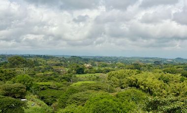 Majestuoso apartamento en Ivory con 126 m2 , 3 alcobas y vista a las montañas. Cerritos. Pereira.