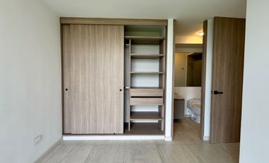 Majestuoso apartamento en Ivory con 126 m2 , 3 alcobas y vista a las montañas. Cerritos. Pereira.