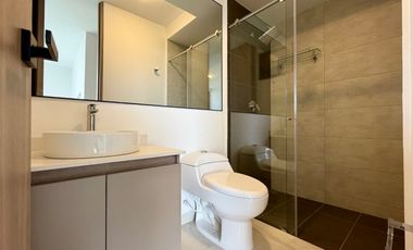 Majestuoso apartamento en Ivory con 126 m2 , 3 alcobas y vista a las montañas. Cerritos. Pereira.