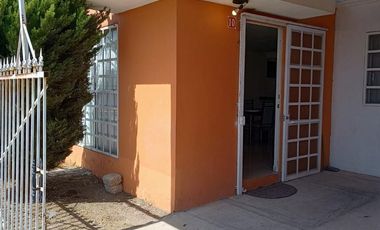 Casa Amueblada En Renta En San Francisco Soyaniquilpan Edo. Méx. Cercana A La Zona Industrial ( Parque Arco Norte, Liverpool Y Truper )