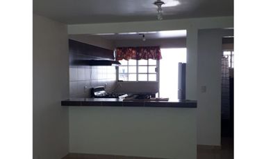 Casa Amueblada En Renta En San Francisco Soyaniquilpan Edo. Méx. Cercana A La Zona Industrial ( Parque Arco Norte, Liverpool Y Truper )