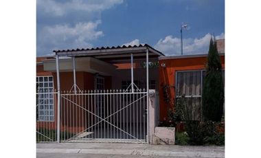 Casa Amueblada En Renta En San Francisco Soyaniquilpan Edo. Méx. Cercana A La Zona Industrial ( Parque Arco Norte, Liverpool Y Truper )