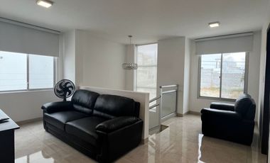 Vendo casa en urbanización Manta