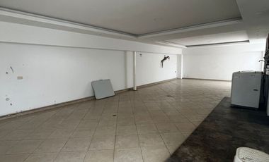 Vendo casa en urbanización Manta