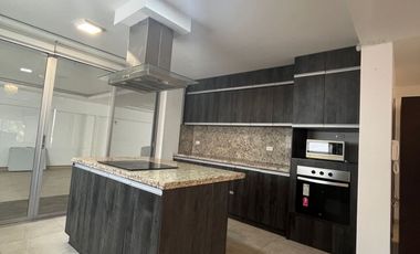 Vendo casa en urbanización Manta