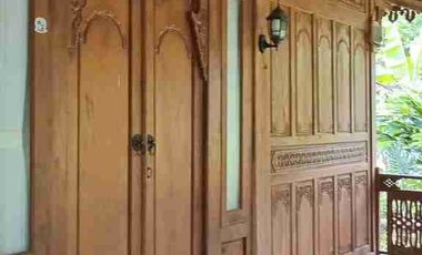 Dijual satu Yunit villa moderent bermodel bahan kayu jati full lokasi Purwakarta desa salam cianjur jawab barat