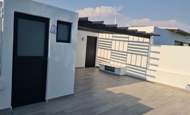 CASA EN VENTA SOLARES COTO 