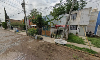 Excelente oportunidad ;de adquirir , iniciar o aumentar tu patrimonio , con esta propiedad de (REMATE BANCARIO)  solo con recursos propios .