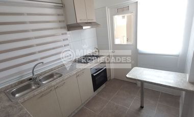 SE ARRIENDA CASA EN CONDOMINIO PLAZA BUIN COMUNA DE BUIN