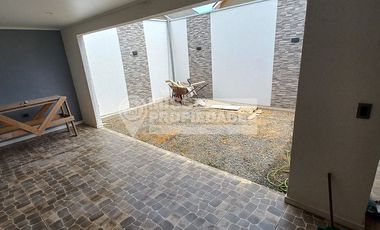 SE ARRIENDA CASA EN CONDOMINIO PLAZA BUIN COMUNA DE BUIN