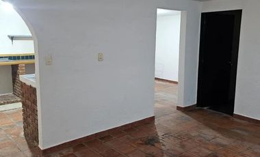 BODEGA EN RENTA AV. LAS TORRES TOLUCA