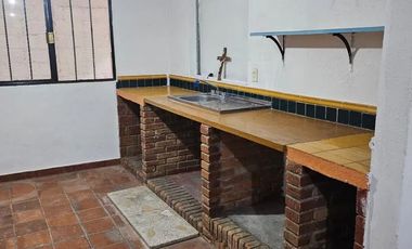 BODEGA EN RENTA AV. LAS TORRES TOLUCA