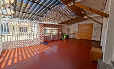 VENDO CASA EN RIOMAR