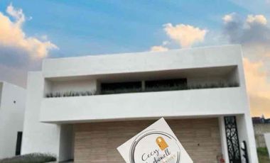 CASA NUEVA EN RENTA RESIDENCIAL RINCON ESMERALDA ZONA PLATEADA